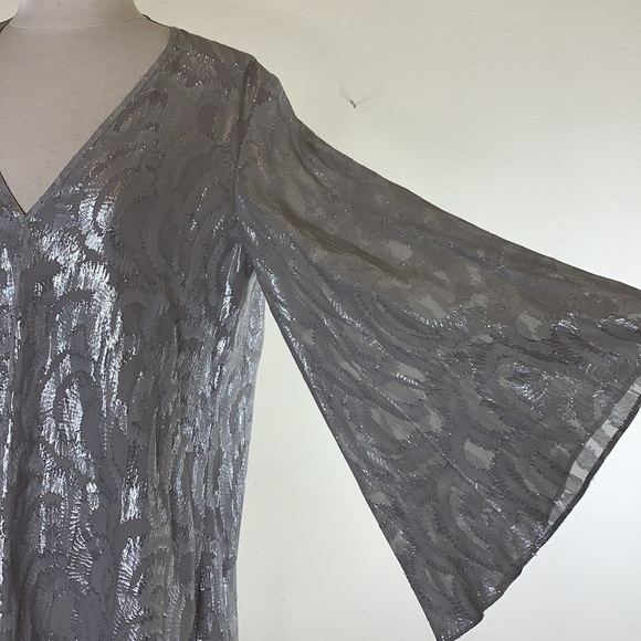 Ariel Metallic Top In Pale Steel/silver size small NWT - Picture 6 of 17